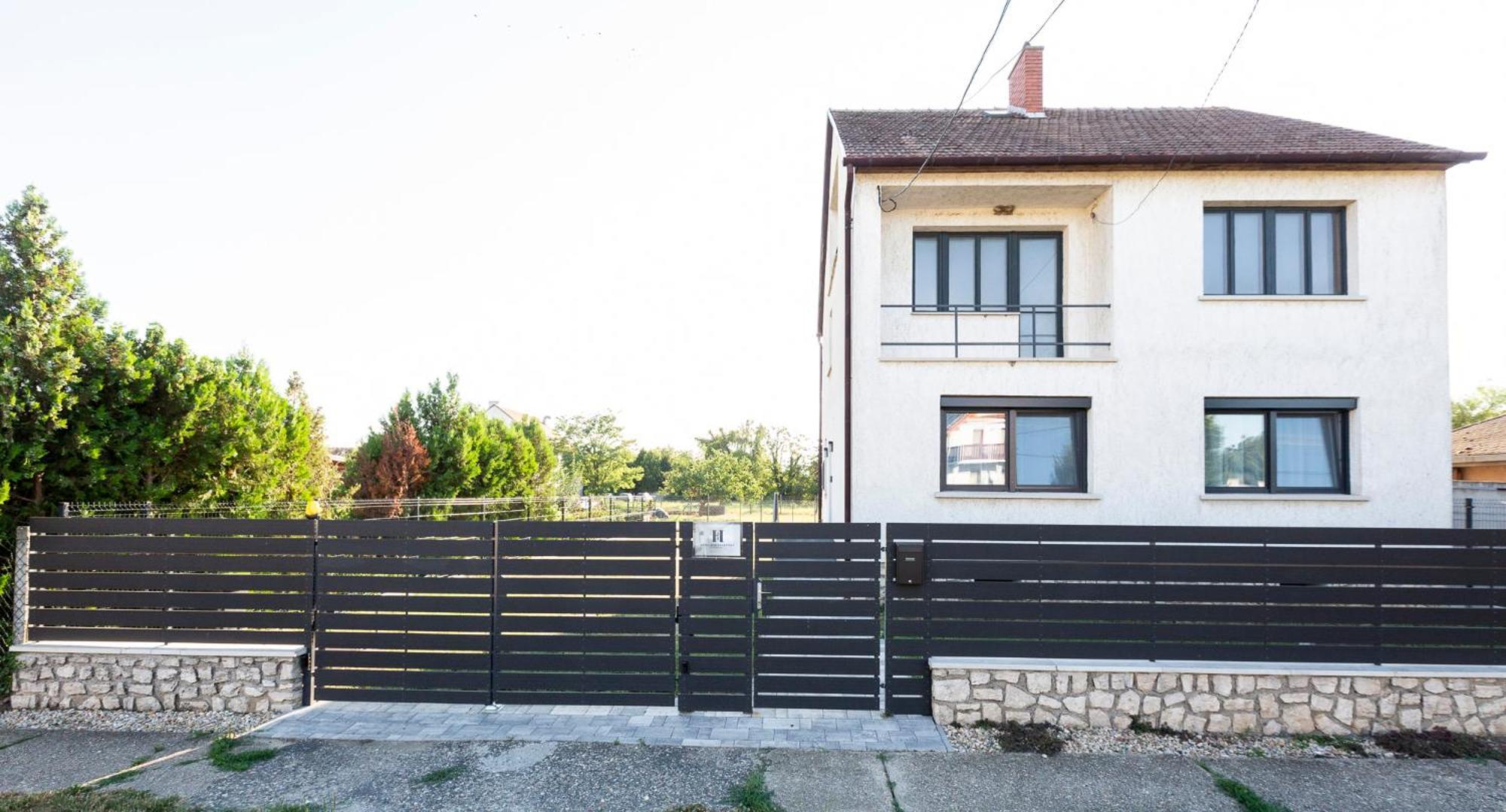 Horvath Apartman Fertőd Екстериор снимка