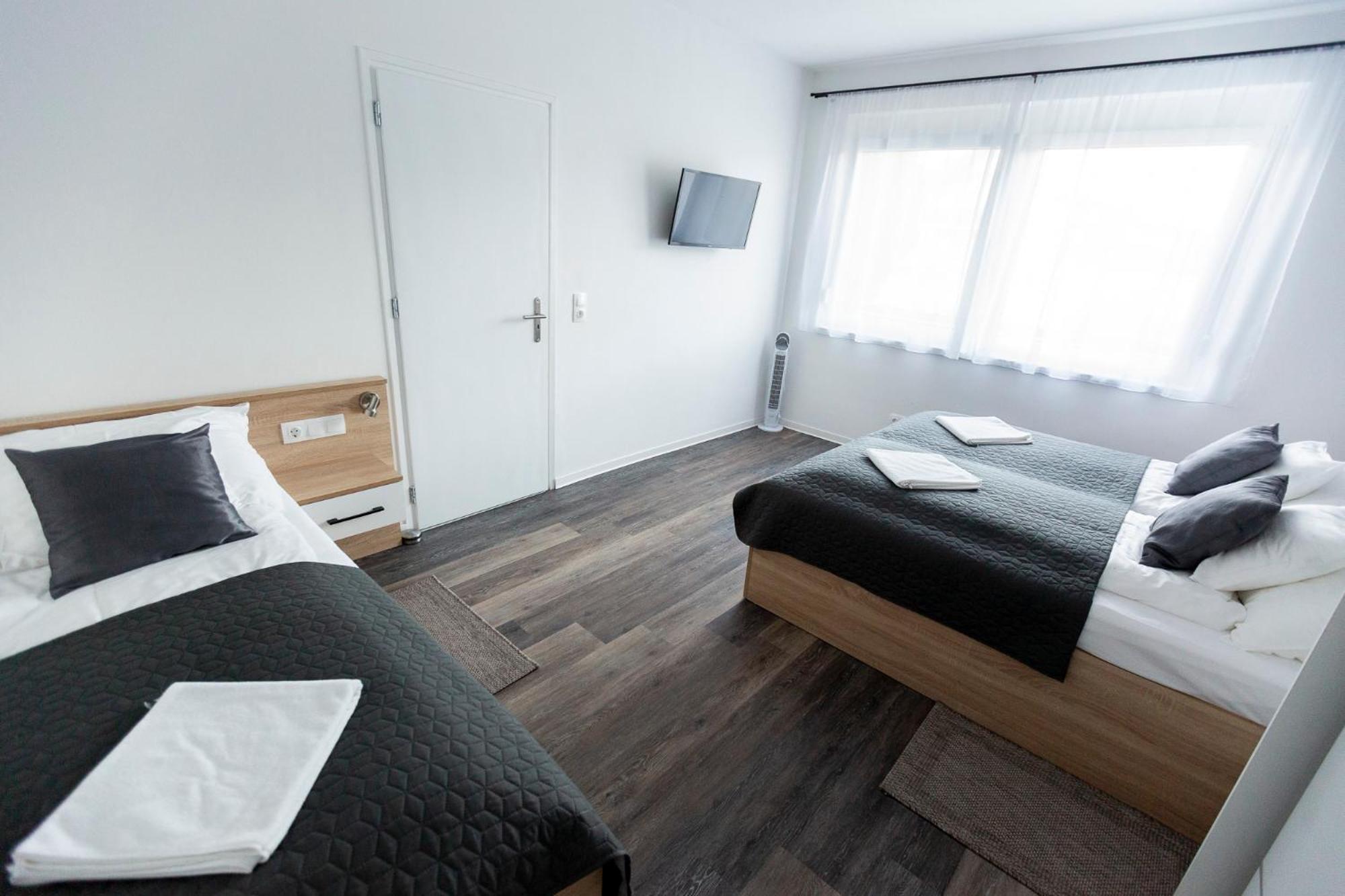 Horvath Apartman Fertőd Екстериор снимка